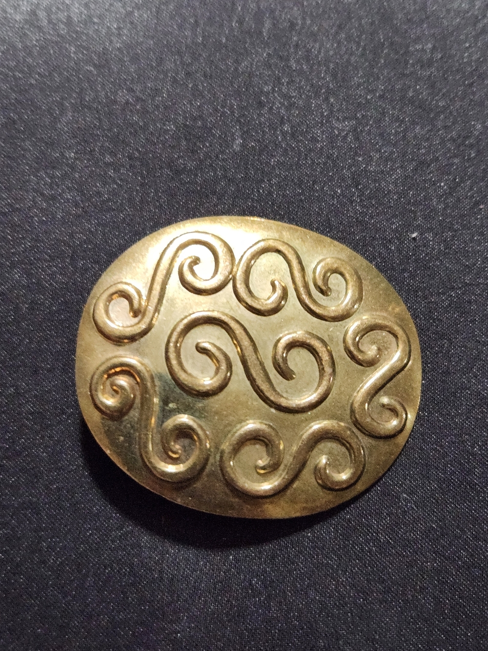 Gold Swirl Scarf Clip
